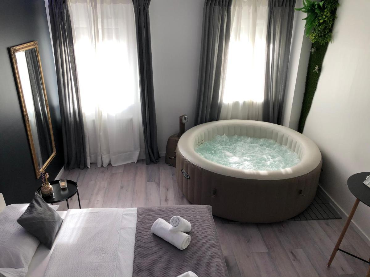 Apartment Zagreb Jacuzzi المظهر الخارجي الصورة